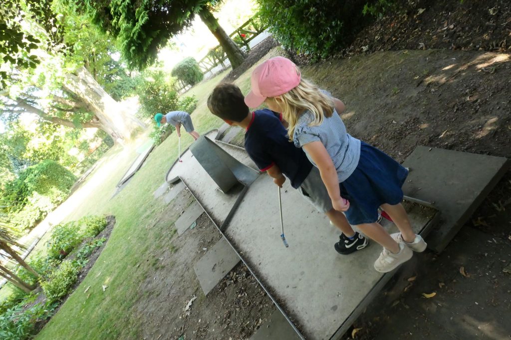 Explorers at Hadnall